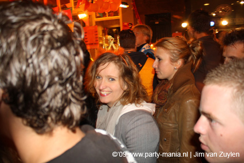 090429_053_koninginnenach_partymania