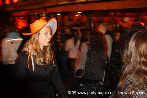 090429_062_koninginnenach_partymania
