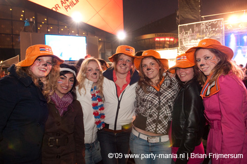 090429_043_koninginnenach_partymania