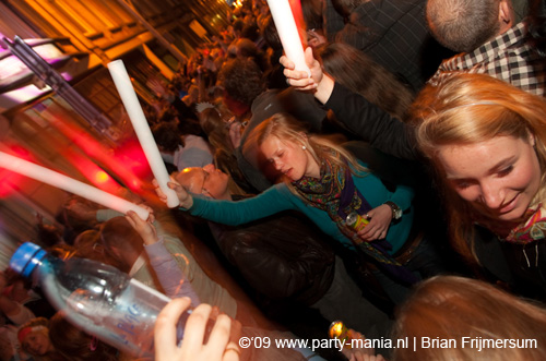 090429_068_koninginnenach_partymania