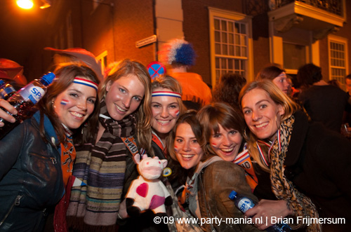 090429_070_koninginnenach_partymania