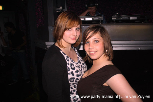 090515_001_club_live_partymania