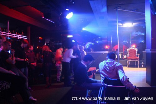 090515_005_club_live_partymania