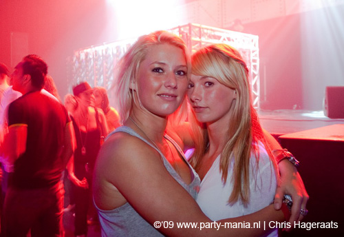 090521_016_franchise_partymania