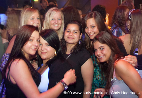 090521_028_franchise_partymania