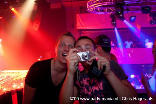 090521_034_franchise_partymania