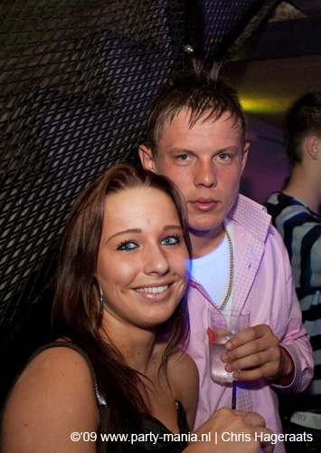 090521_038_franchise_partymania