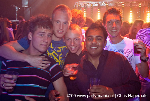 090521_047_franchise_partymania