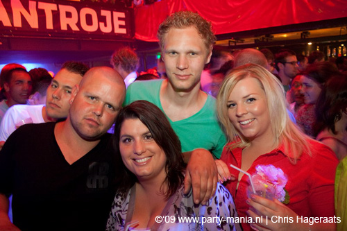 090521_048_franchise_partymania