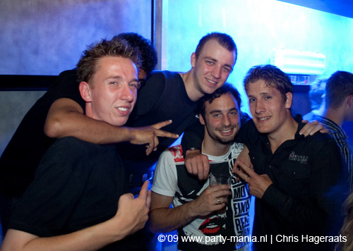 090521_085_franchise_partymania
