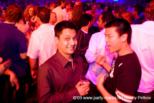 090521_029_franchise_partymania