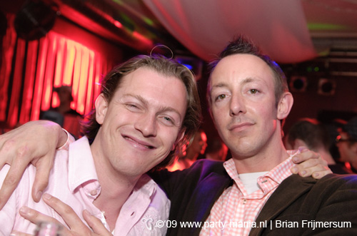 090522_034_onefour_partymania