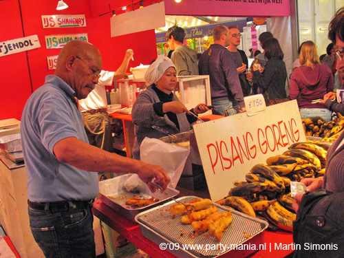 090522_037_tong_tong_fair_partymania