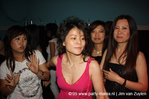 090529_003_le_paris_partymania