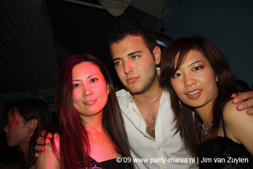 090529_039_le_paris_partymania