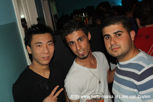 090529_054_le_paris_partymania