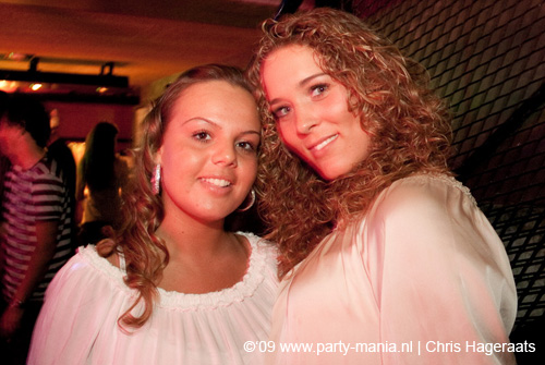 090529_018_los_partymania