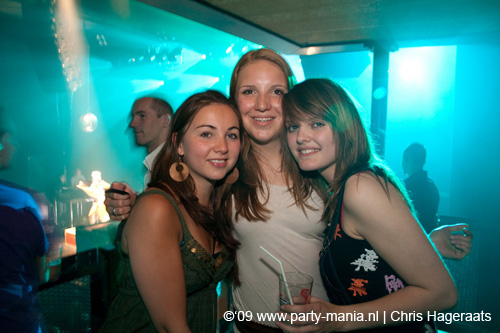 090529_024_los_partymania