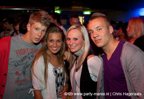 090529_039_los_partymania