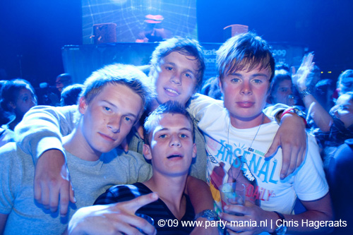 090529_045_los_partymania