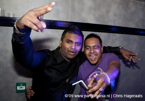 090529_087_los_partymania