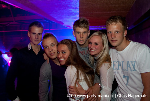 090529_090_los_partymania