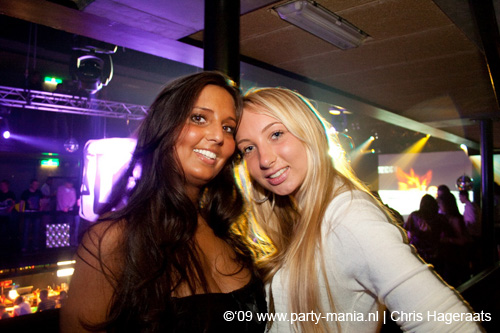 090529_097_los_partymania