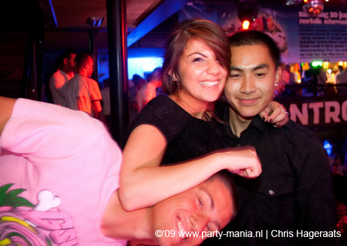 090529_121_los_partymania