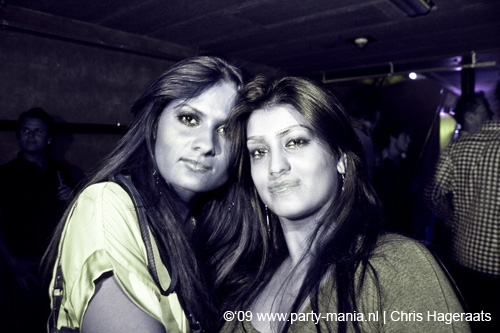 090529_123_los_partymania