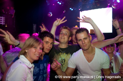 090529_125_los_partymania