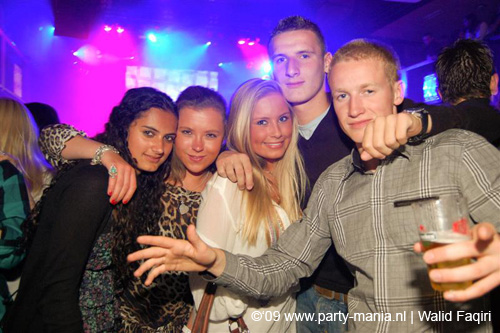 090529_041_los_partymania