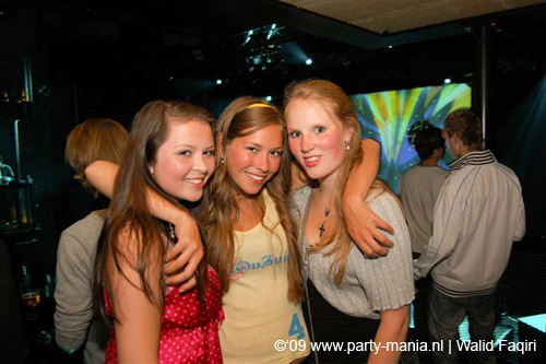 090529_050_los_partymania