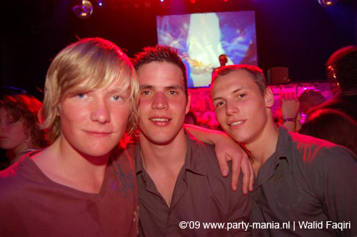 090529_067_los_partymania
