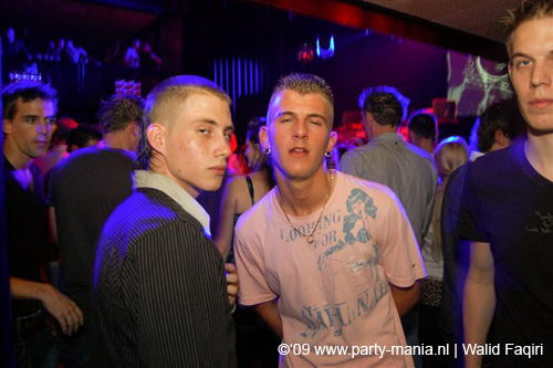 090529_093_los_partymania