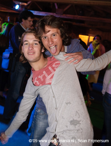 090529_041_stug_partymania