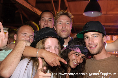 090529_077_stug_partymania