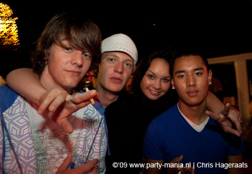 090530_065_billabong_beach_partymania
