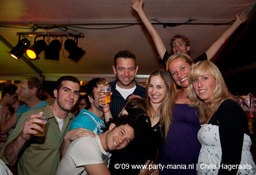 090530_085_billabong_beach_partymania