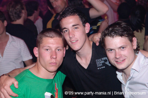 090531_089_hed_kandi_partymania