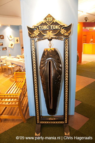 090531_053_tong_tong_fair_partymania