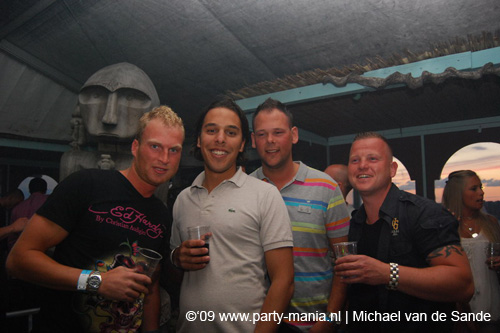 090605_006_senses_partymania