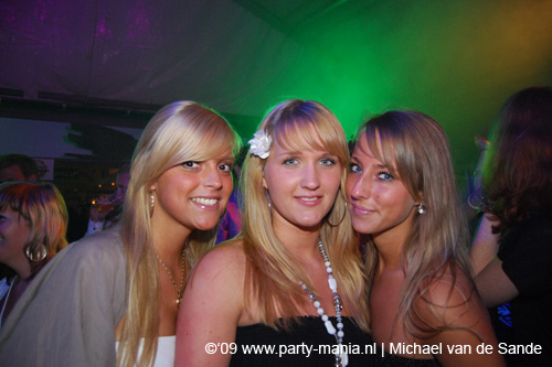 090605_014_senses_partymania