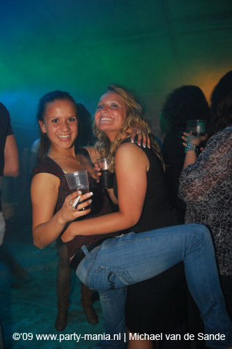 090605_071_senses_partymania