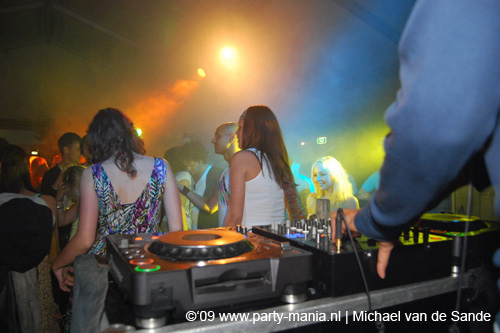 090605_092_senses_partymania