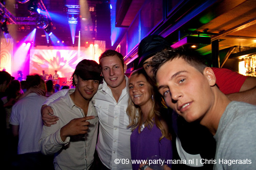 090612_026_flavourz_partymania