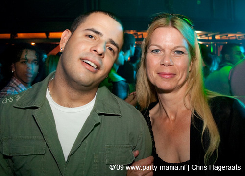 090612_037_flavourz_partymania