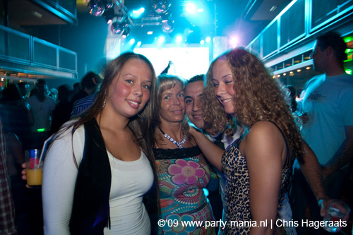 090612_081_flavourz_partymania