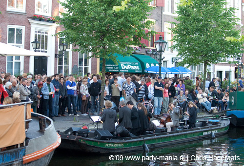 090612_051_jazz_in_de_gracht_partymania