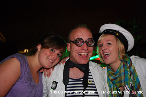 090613_077_ex_porn_star_partymania