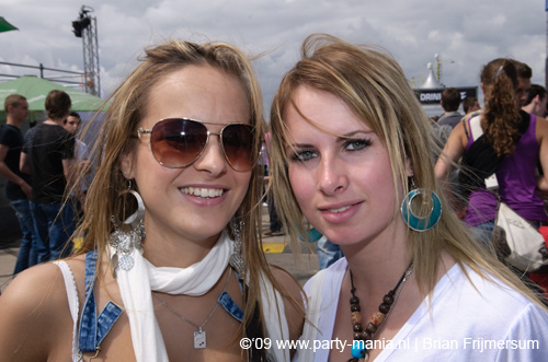 090620_012_los_festival_partymania